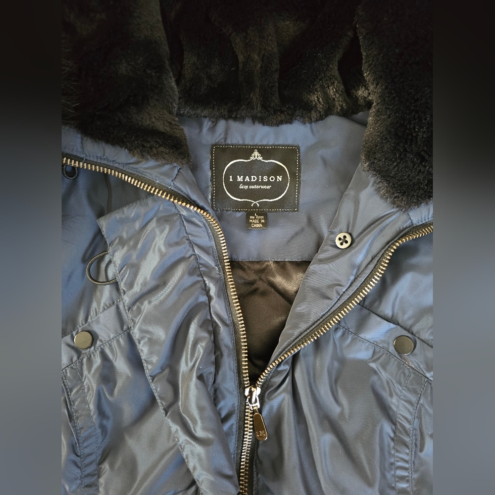 1 Madison Luxe Large Blue Iridescent Coat Fox Fur Lined Hood (Fur Removable.) - Picture 7 of 13